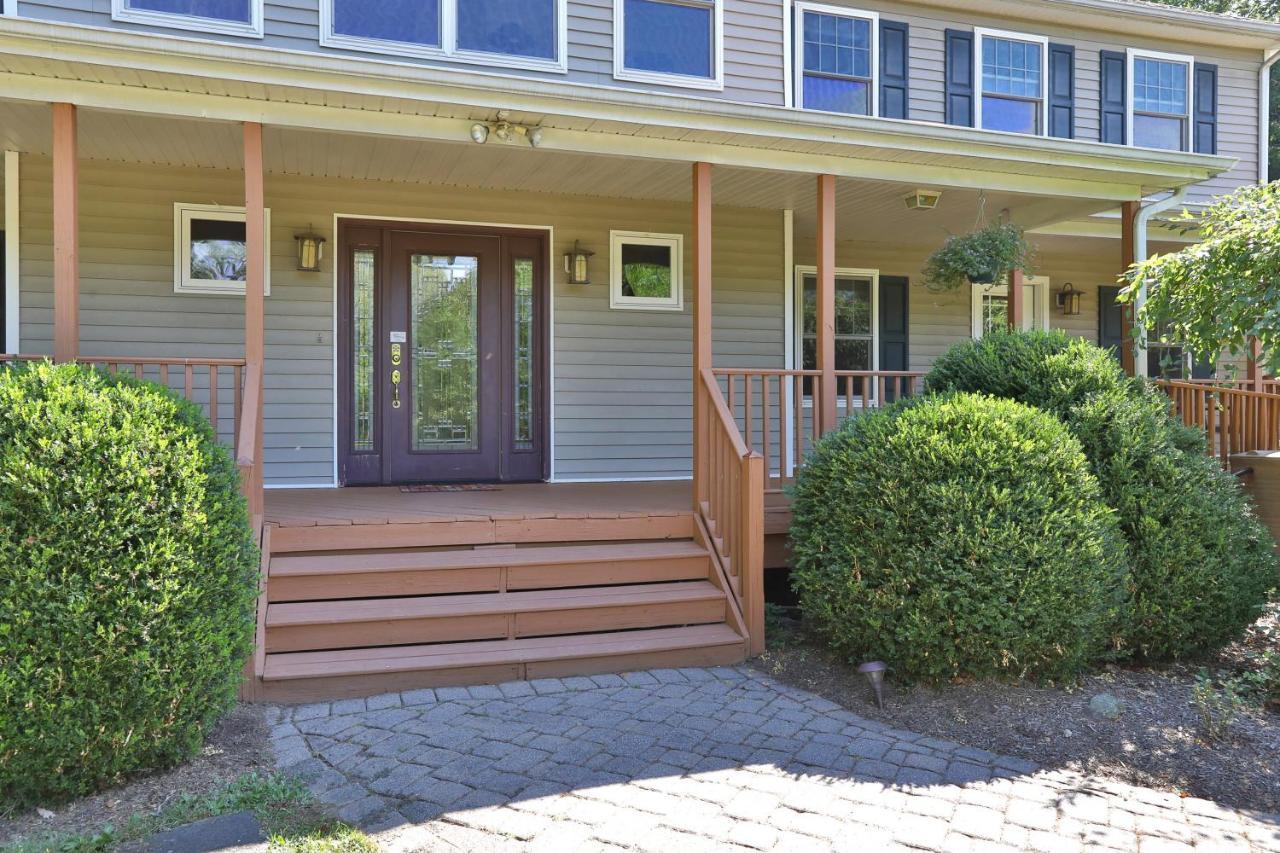 Moondance Ridge Suites New Paltz Exterior photo